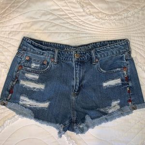American Eagle tomgirl shortie jean shorts